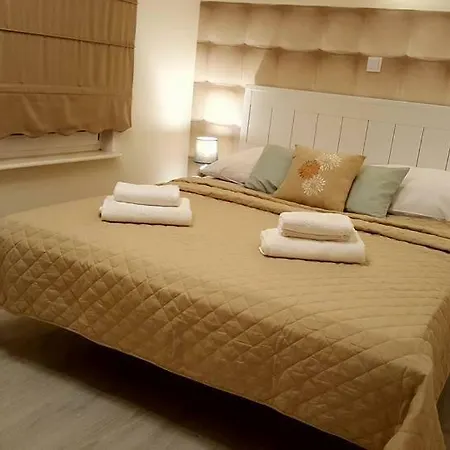 Park 3 Pokojowy Z Tarasem Apartament *